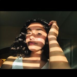 Meet your Posher, Mya